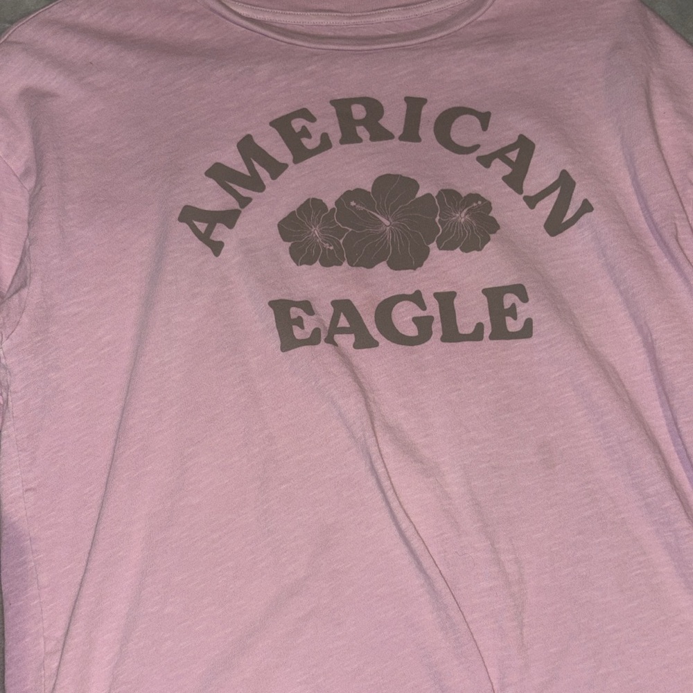 American Eagle Outfitters Pink Short Sleeve Tee